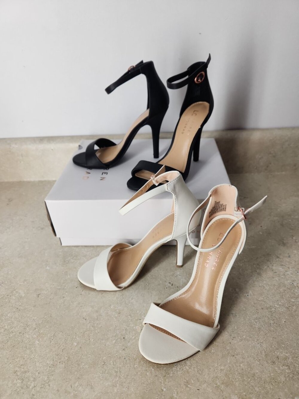 two pairs Black / White heels sandals shoes Sz 5 set of 2 LC Lauren Conrad